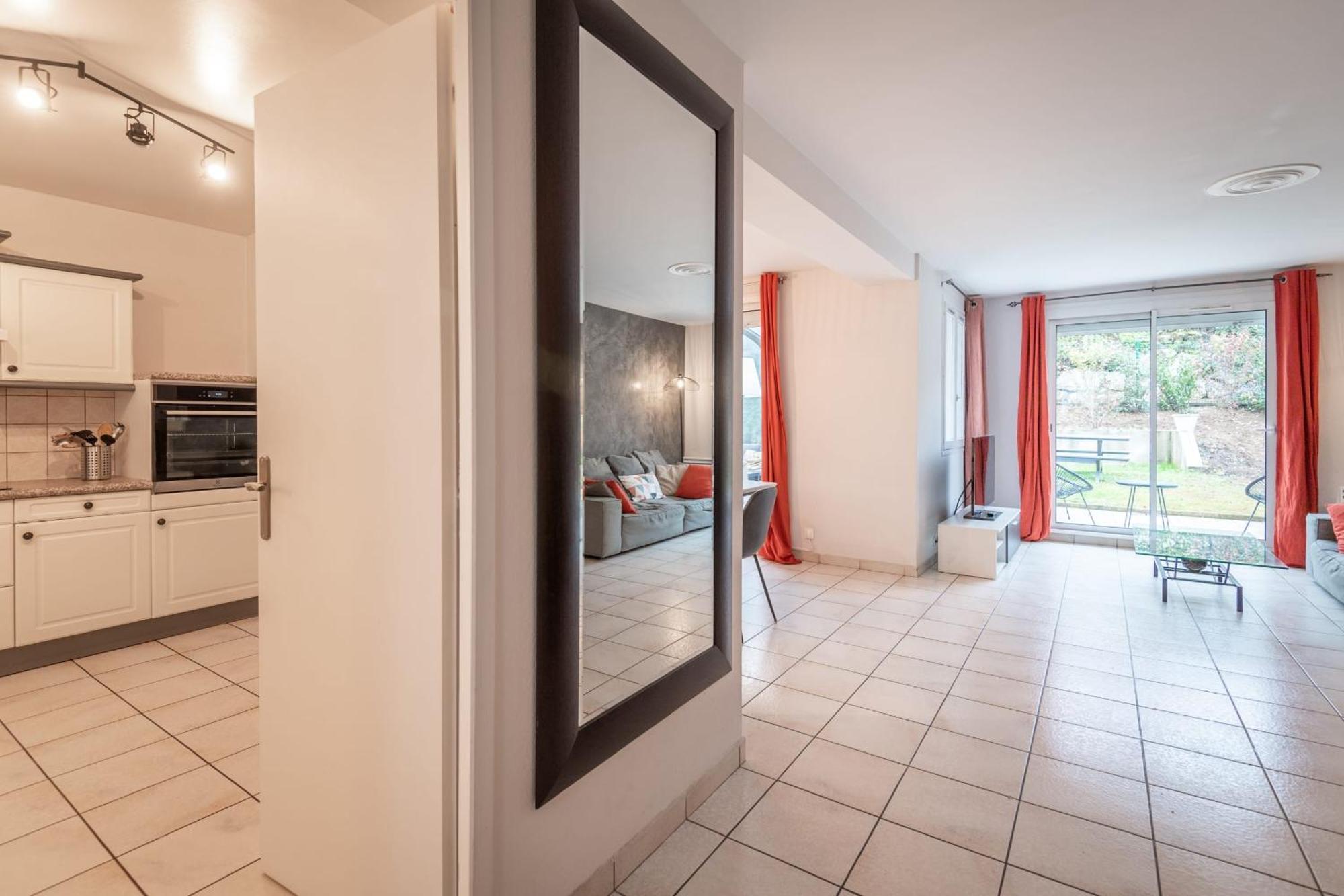 Alpiloc - Town House With Garden And Winter Lounge Villa อานซี ภายนอก รูปภาพ
